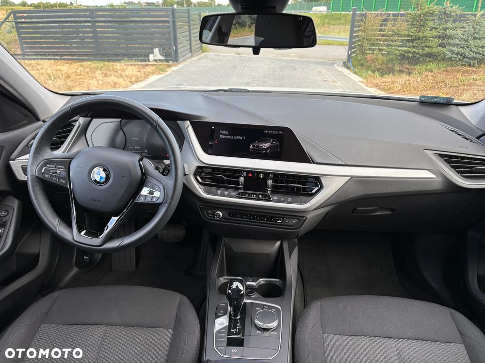 BMW Seria 1 118i - 12