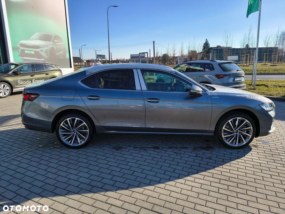 Skoda Superb 2.0 TDI SCR 4x4 L&K DSG - 8