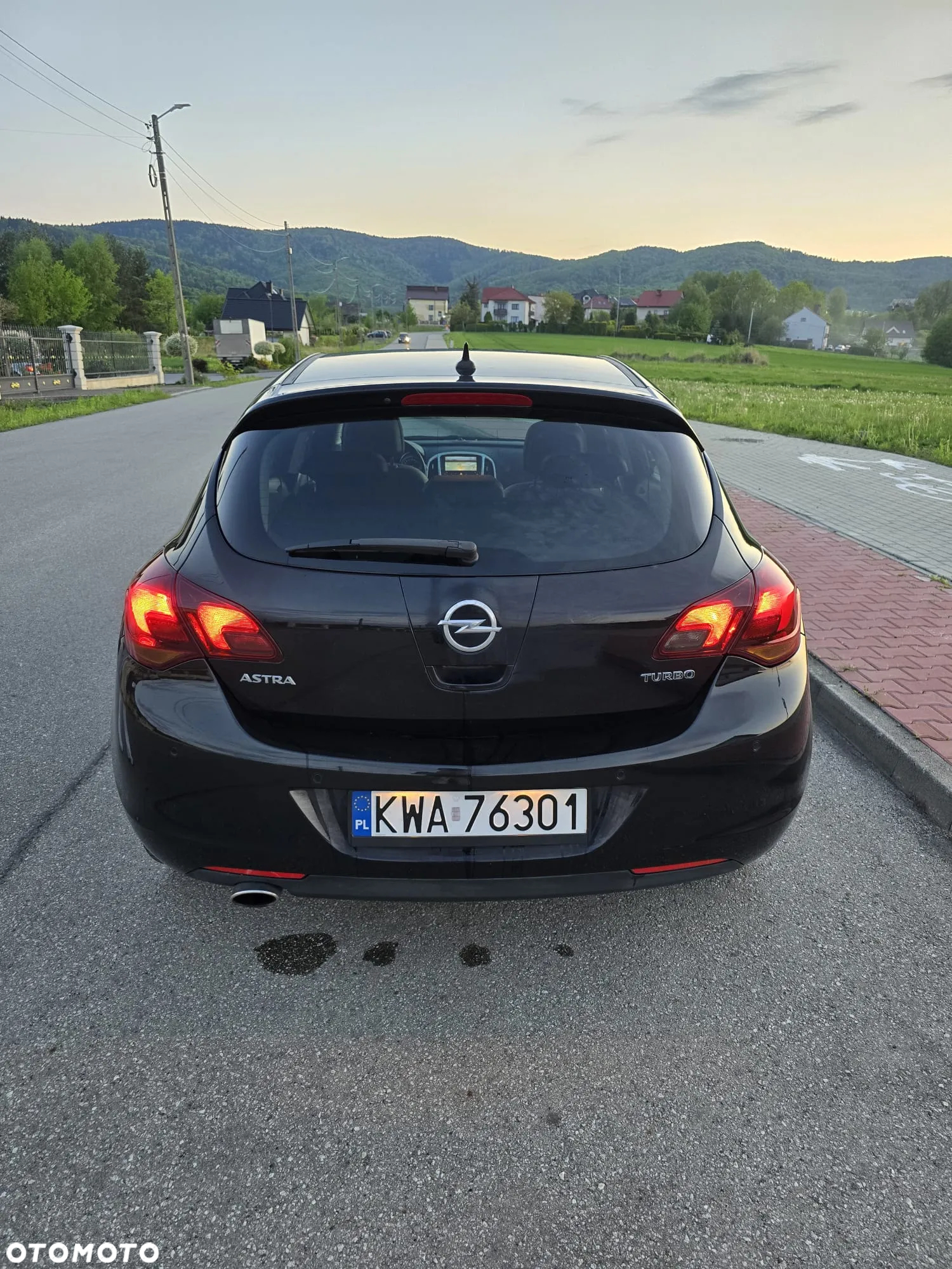 Opel Astra IV 1.6 T Cosmo - 8