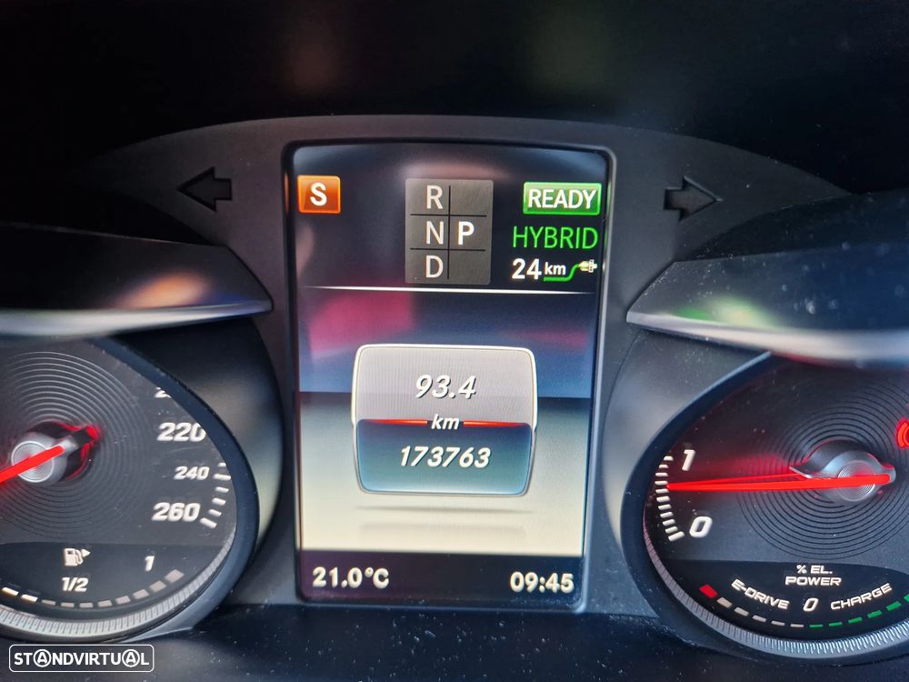 Mercedes-Benz GLC 350 e 4Matic 7G-TRONIC AMG Line - 22