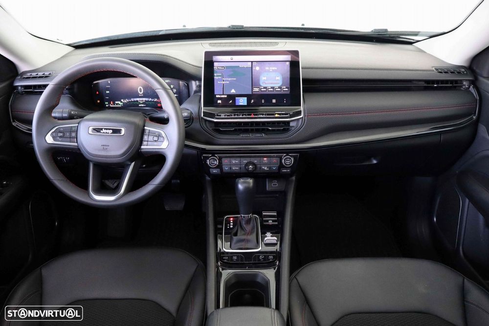 Jeep Compass 1.3 TG Trailhawk - 25