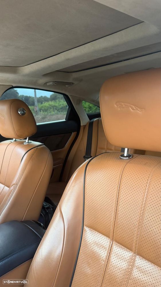 Jaguar XJ 3.0 D V6 Luxury - 7