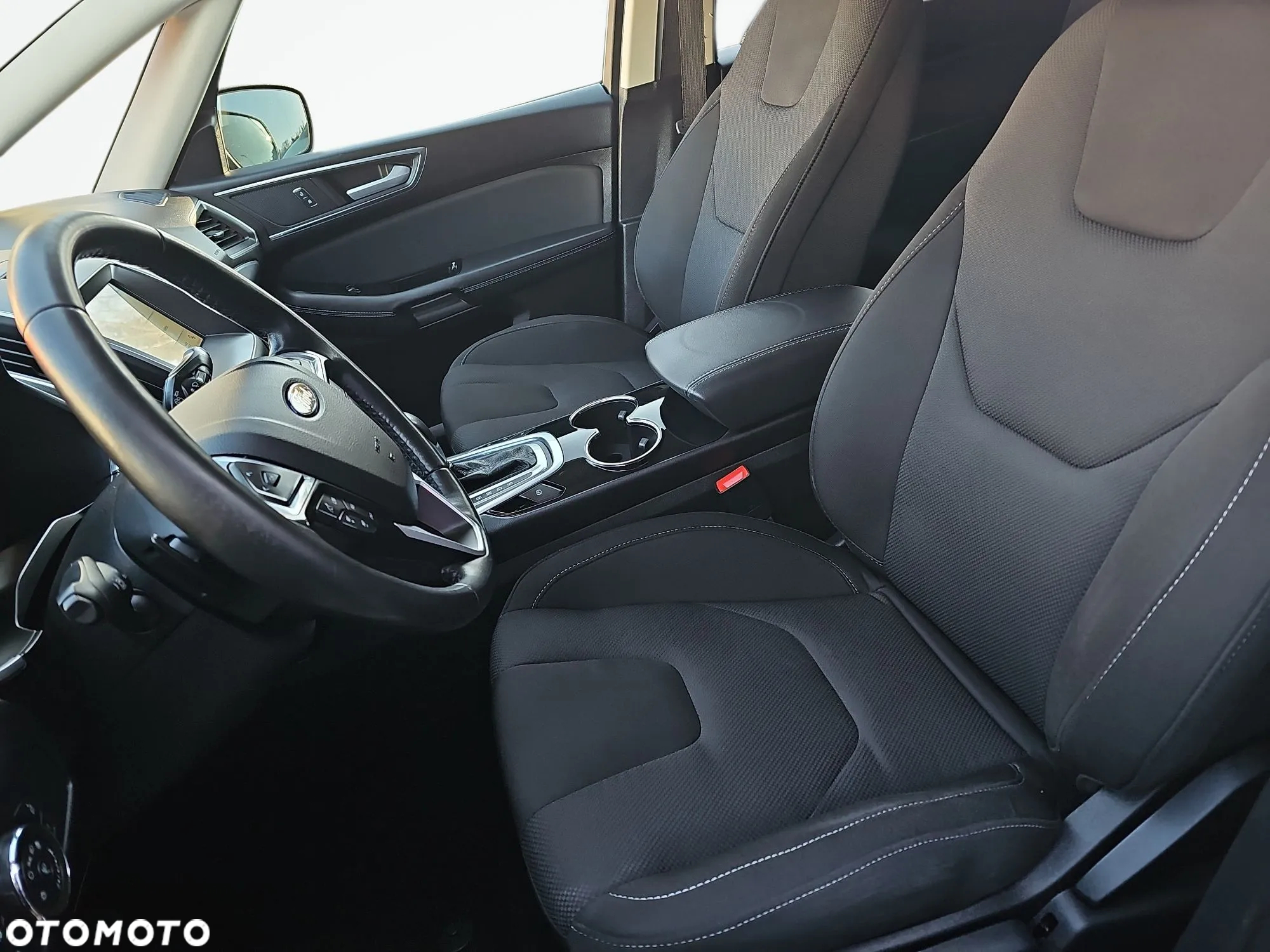 Ford S-Max 2.0 TDCi Titanium PowerShift - 12
