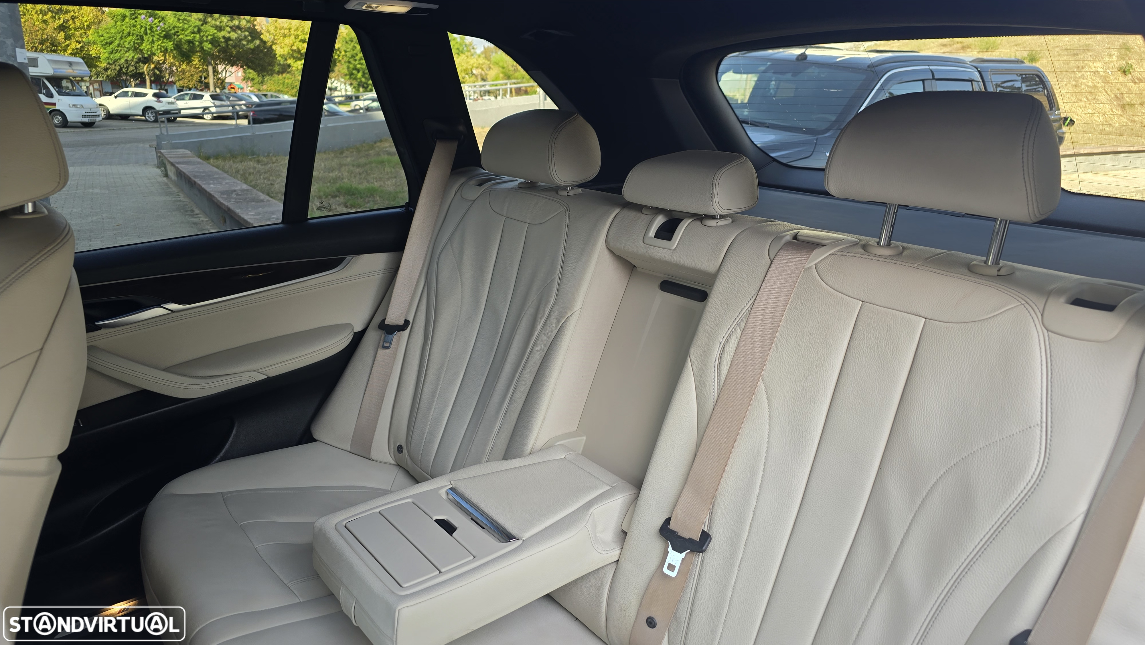 BMW X5 30 d xDrive Pack M - 16