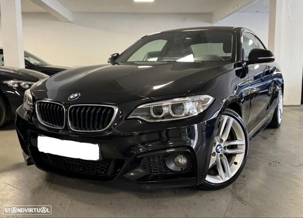 BMW 220 i Coupe Pack M - 2