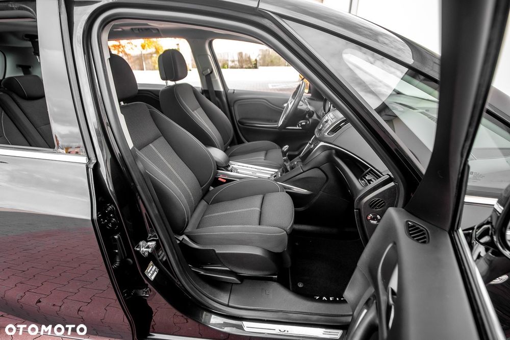 Opel Zafira 1.4 T Cosmo EU6 - 36