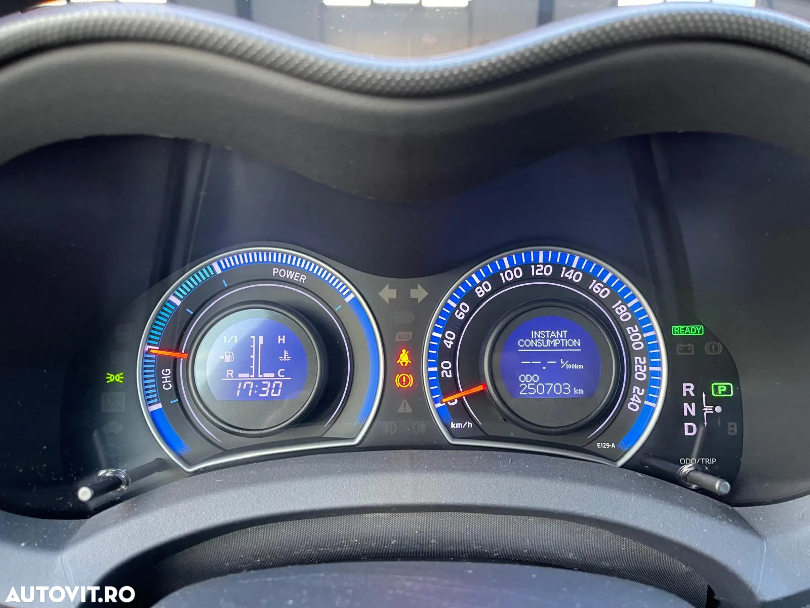 Toyota Auris - 24