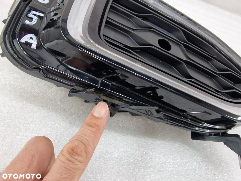 VW T-ROC 2GA LED / DRL LEWY / PRAWY HALOGEN , NR 2GA941056 + 2GA953212C / 2GA941055 + 2GA853211C , NR AUKCJI H265 - 6
