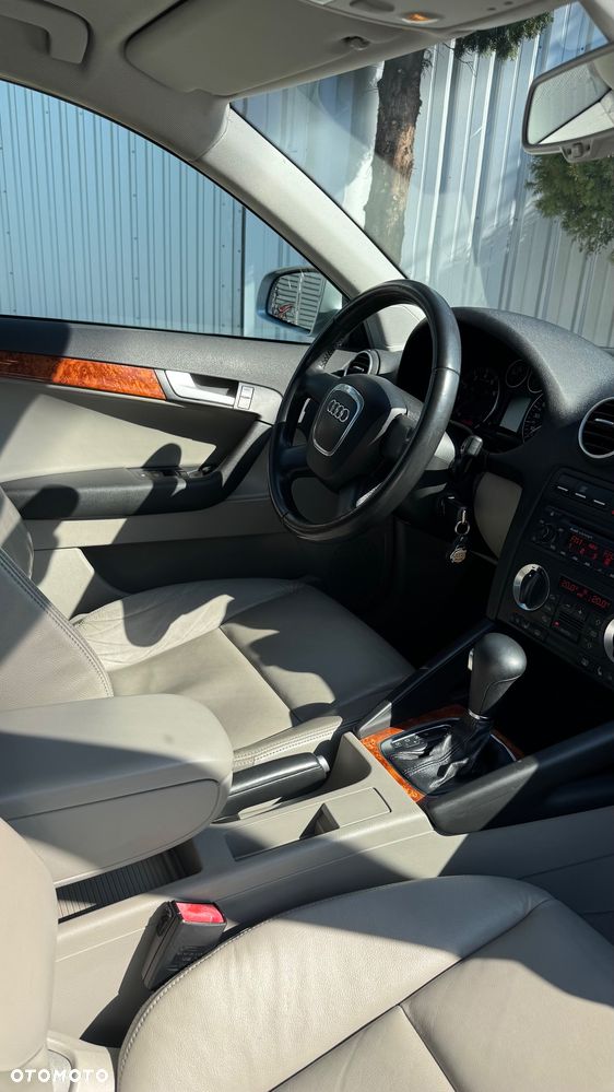 Audi A3 Sportback 2.0 FSI Ambiente Tiptr - 22