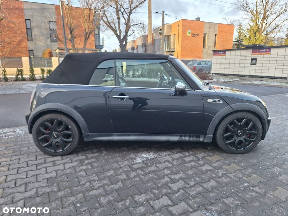 MINI Cooper S Sidewalk - 3