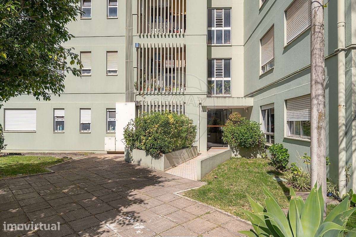 Apartamento T4 à venda em Coimbra  Santo António dos Olivais - Grande imagem: 5/30