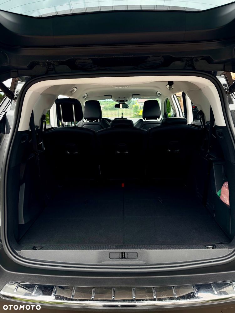 Peugeot 5008 1.5 BlueHDi Allure S&S EAT8 - 19