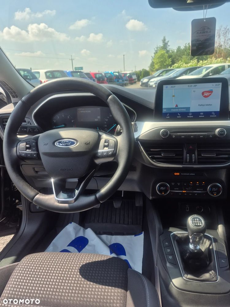 Ford Focus 1.0 EcoBoost STart-Stopp-System TITANIUM DESIGN - 11