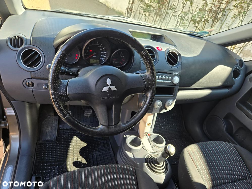 Mitsubishi Colt 1.3 Motion Plus - 11