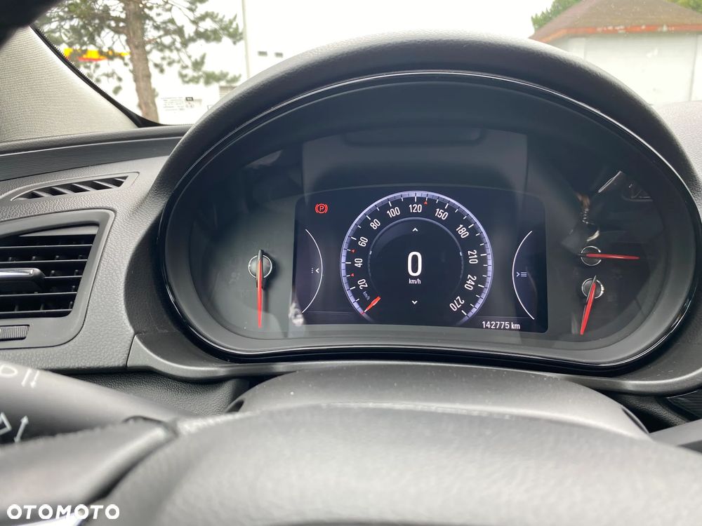 Opel Insignia 1.6 T Active - 10