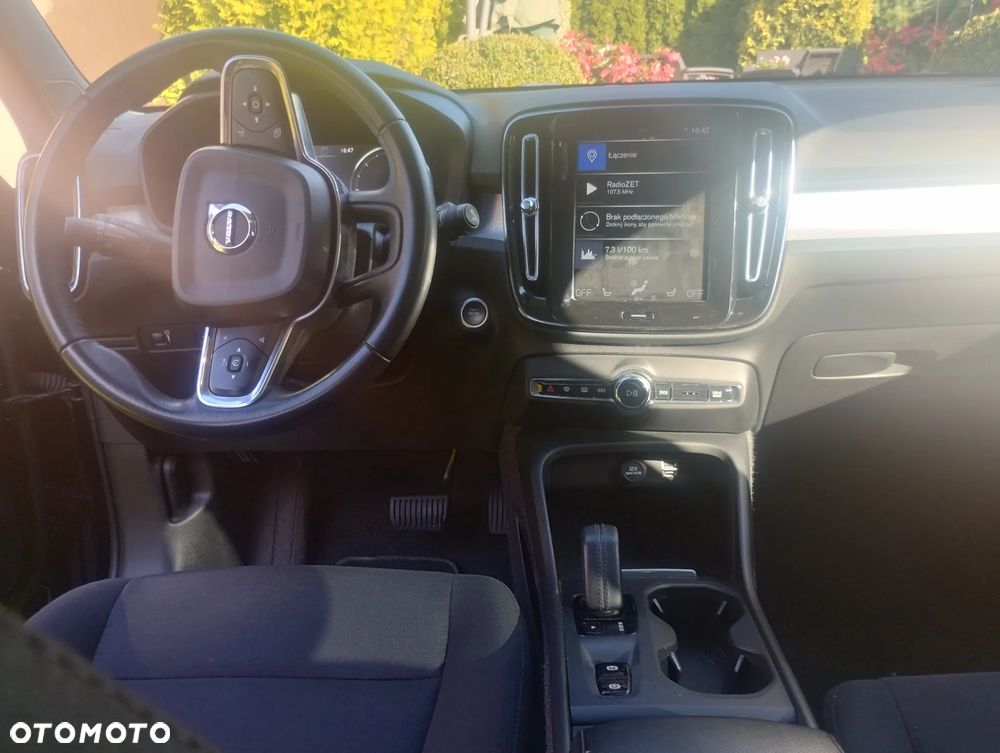 Volvo XC 40 D3 Momentum - 8