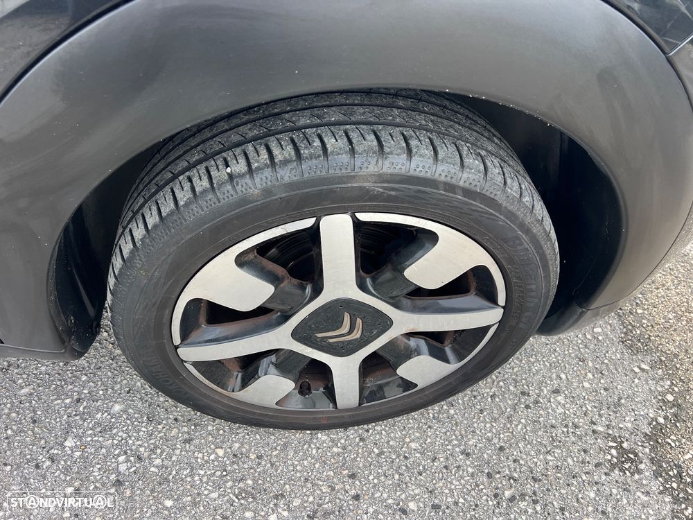 Citroën C4 Cactus 1.2 PureTech Shine - 12