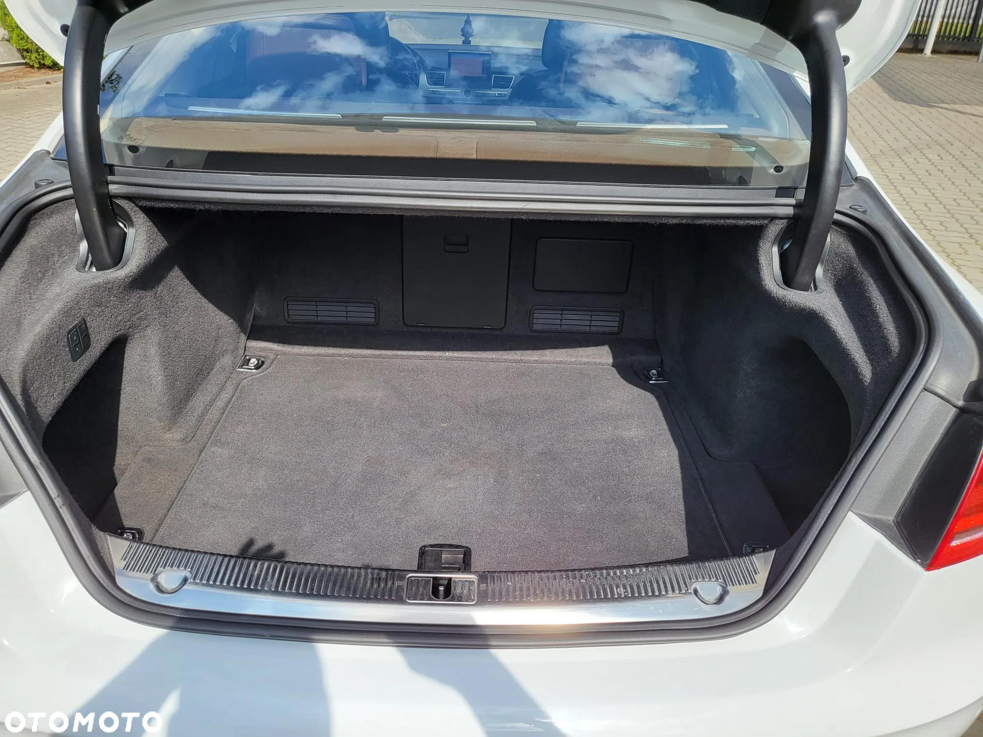 Audi A8 4.2 TDI Quattro - 15