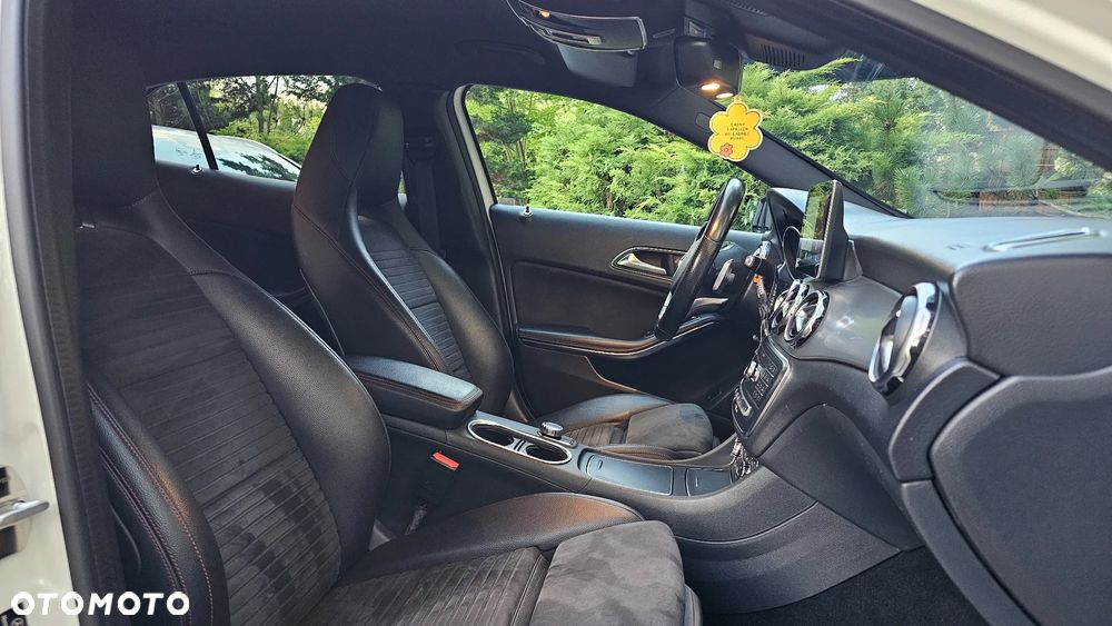 Mercedes-Benz Klasa E 200 BlueTEC 7G-TRONIC Avantgarde - 12