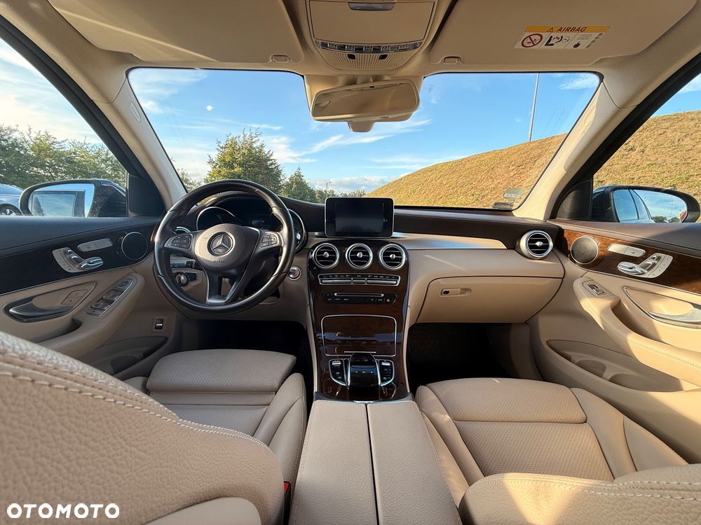 Mercedes-Benz GLC 250 4-Matic - 9