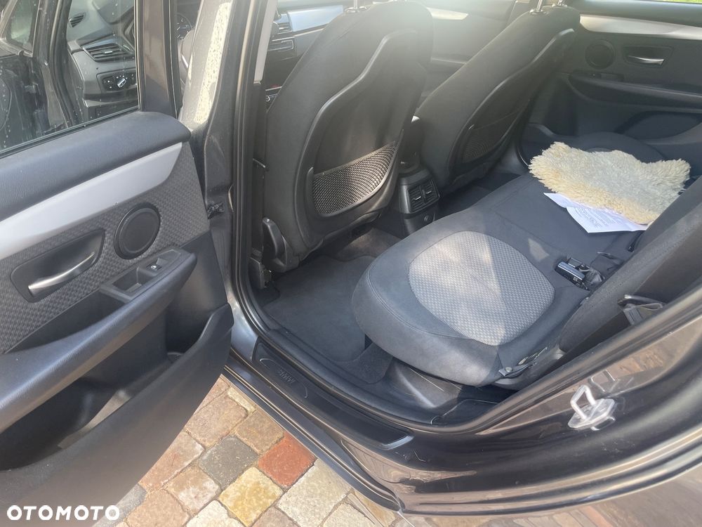 BMW Seria 2 218d GT - 8