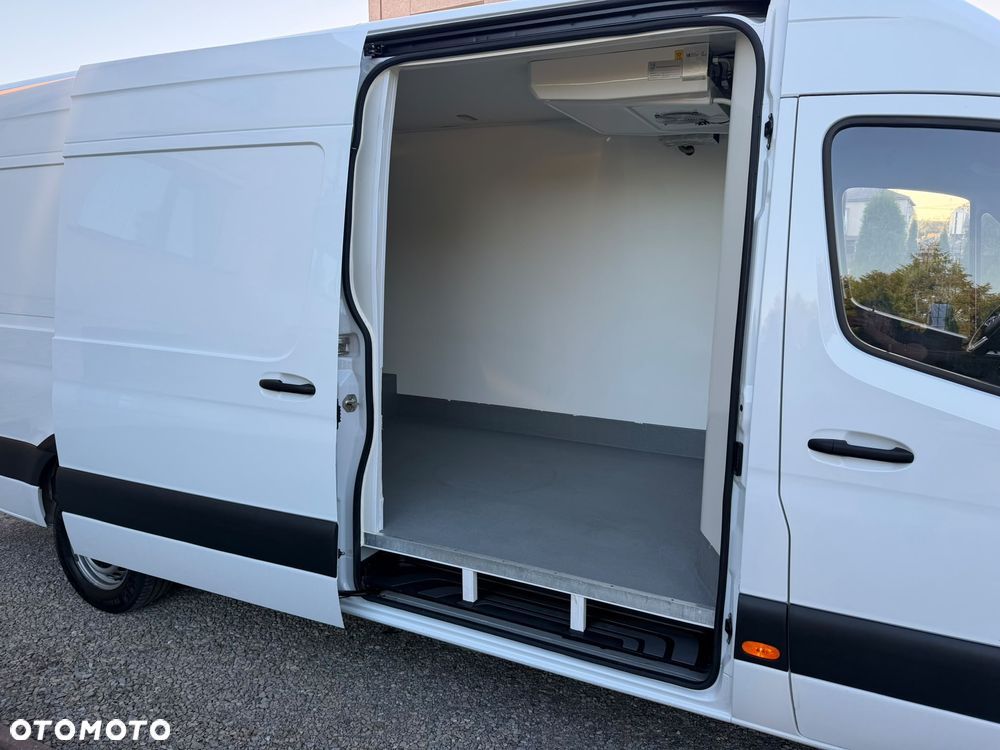 Mercedes-Benz Sprinter 315 Long PIĘKNY Webasto L3H2 Automat Chłodzenie i Ogrzewanie -20 / +20 stopni Pierwszy właściciel - 14