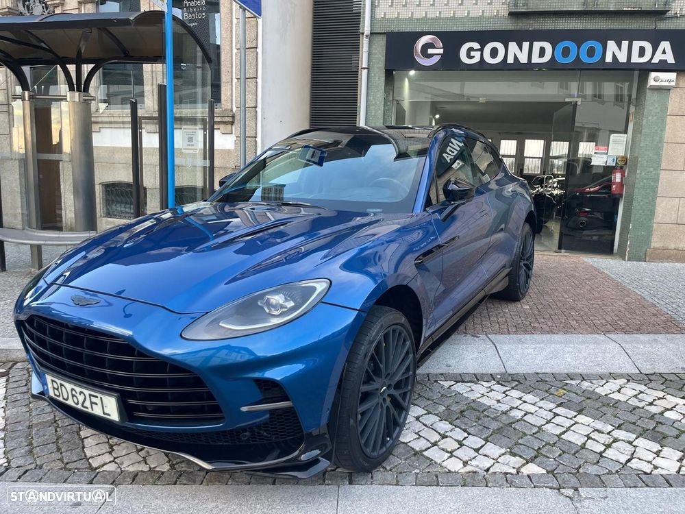 Aston Martin DBX 707 - 1
