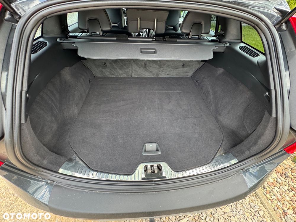 Volvo V60 D3 Drive-E R-Design Momentum - 18
