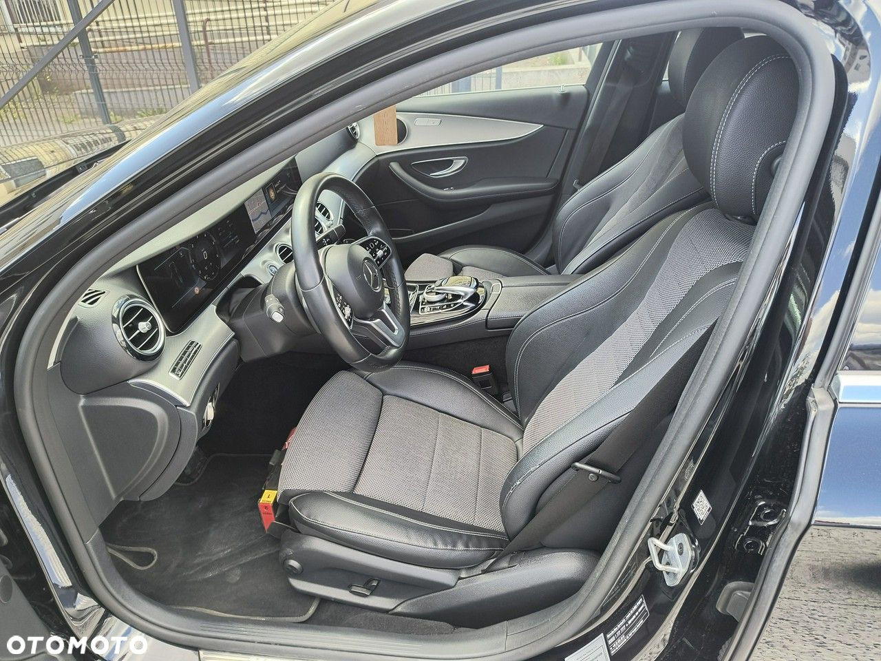 Mercedes-Benz Klasa E - 12