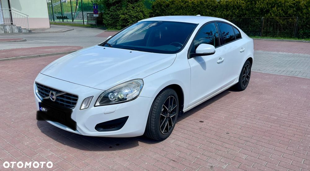 Volvo S60 - 4