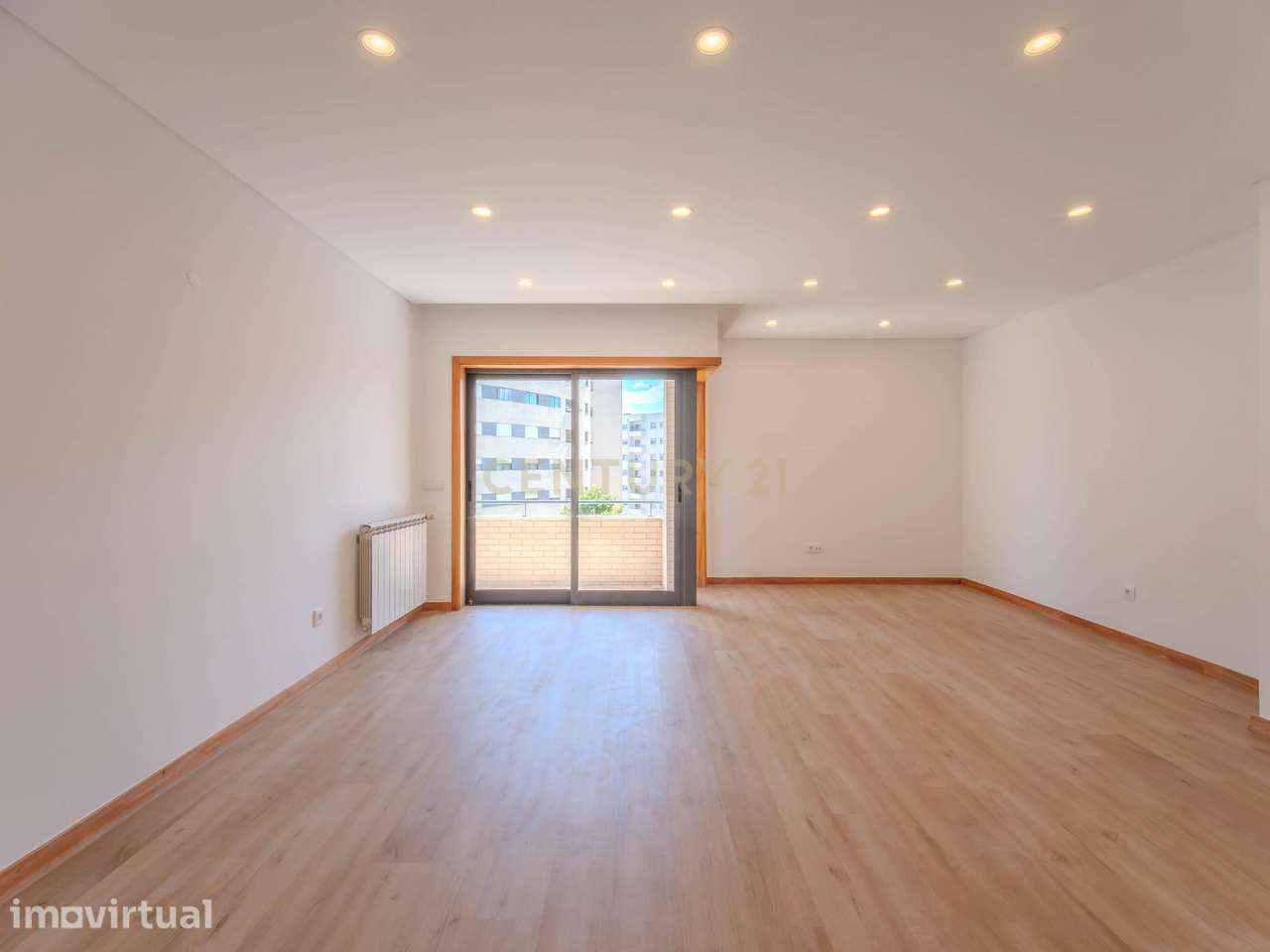 Apartamento T3 Renovado Rio Tinto - Cidade Jovem - Grande imagem: 2/36