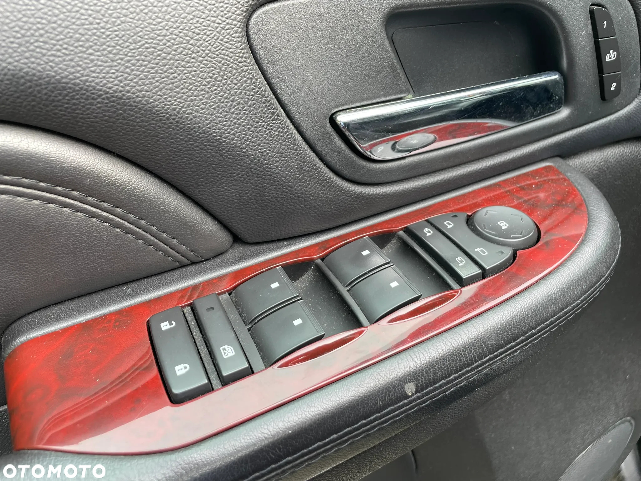 Cadillac Escalade 6.2 V8 Sport Luxury - 17