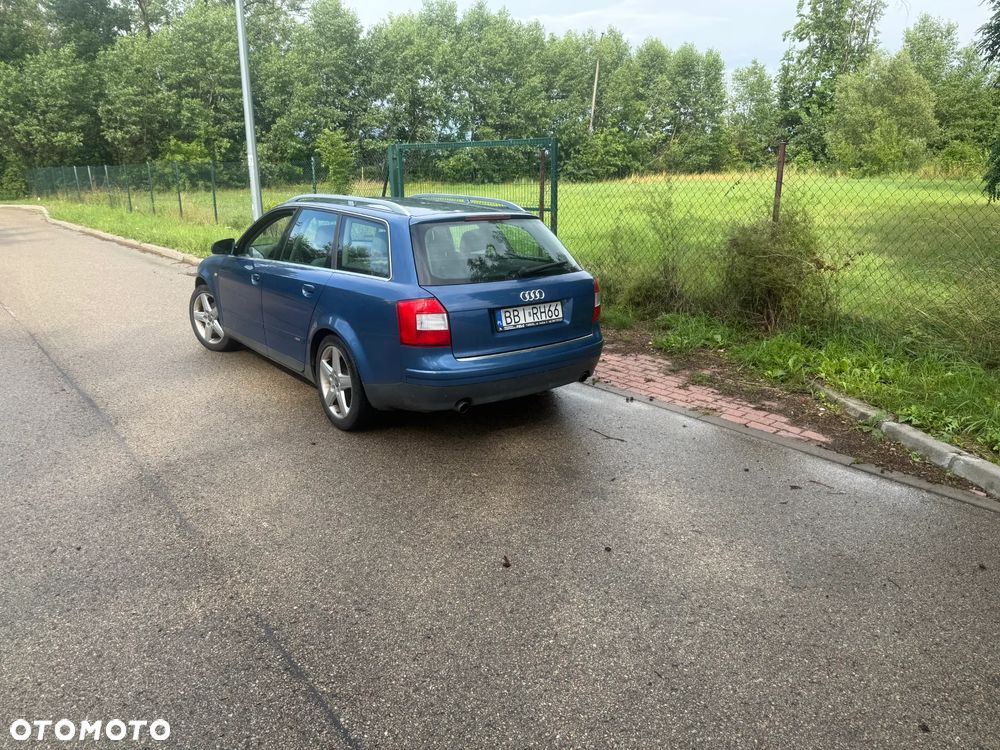 Audi A4 Avant 1.8T - 8