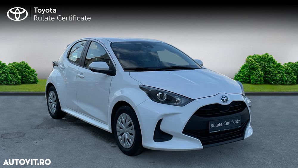 Toyota Yaris 1.5 VVT-i HSD Eco - 4