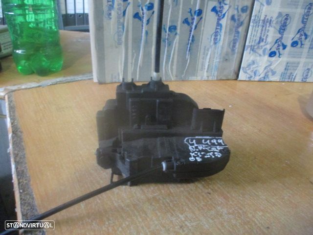 Fecho Fec4499 NISSAN MICRA K12 2005 5P TD 3 PINOS NISSAN MICRA 3 K12E 2010 1.5DCI 85CV  5P PRETO TDRT 3 PINOS NISSAN MICRA 3 FASE 2  2005 1.2I 65CV 5P BRONZE - 1