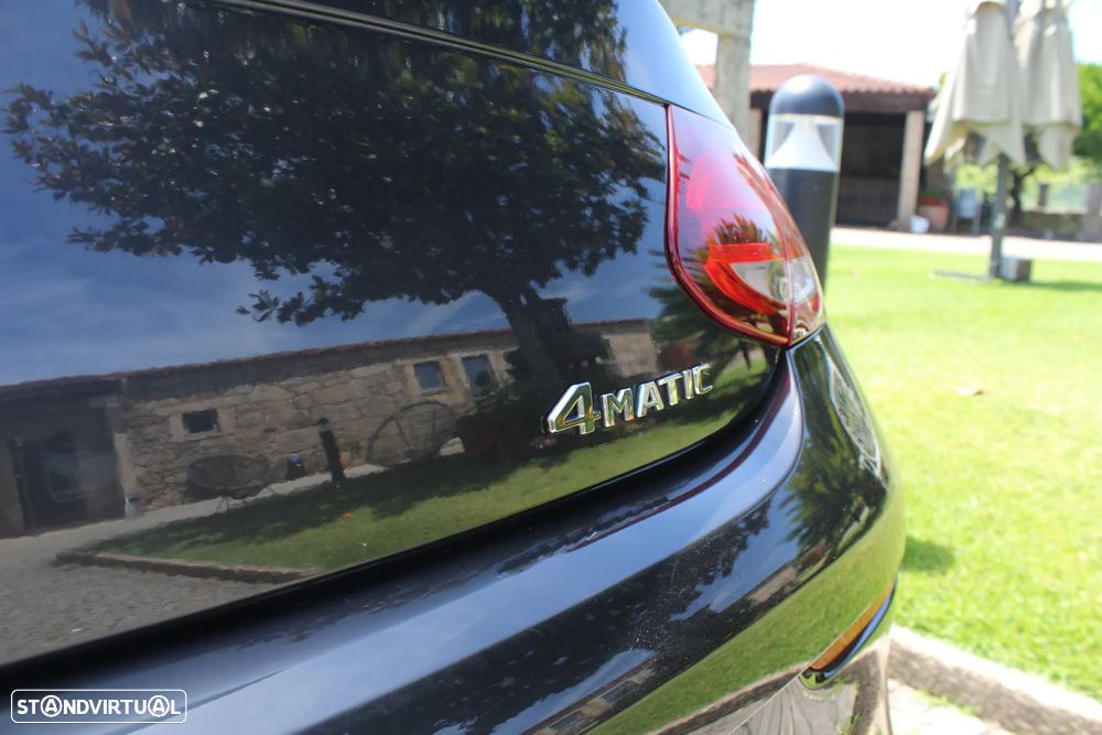 Mercedes-Benz C 300 d 4Matic 9G-TRONIC AMG Line Plus - 17