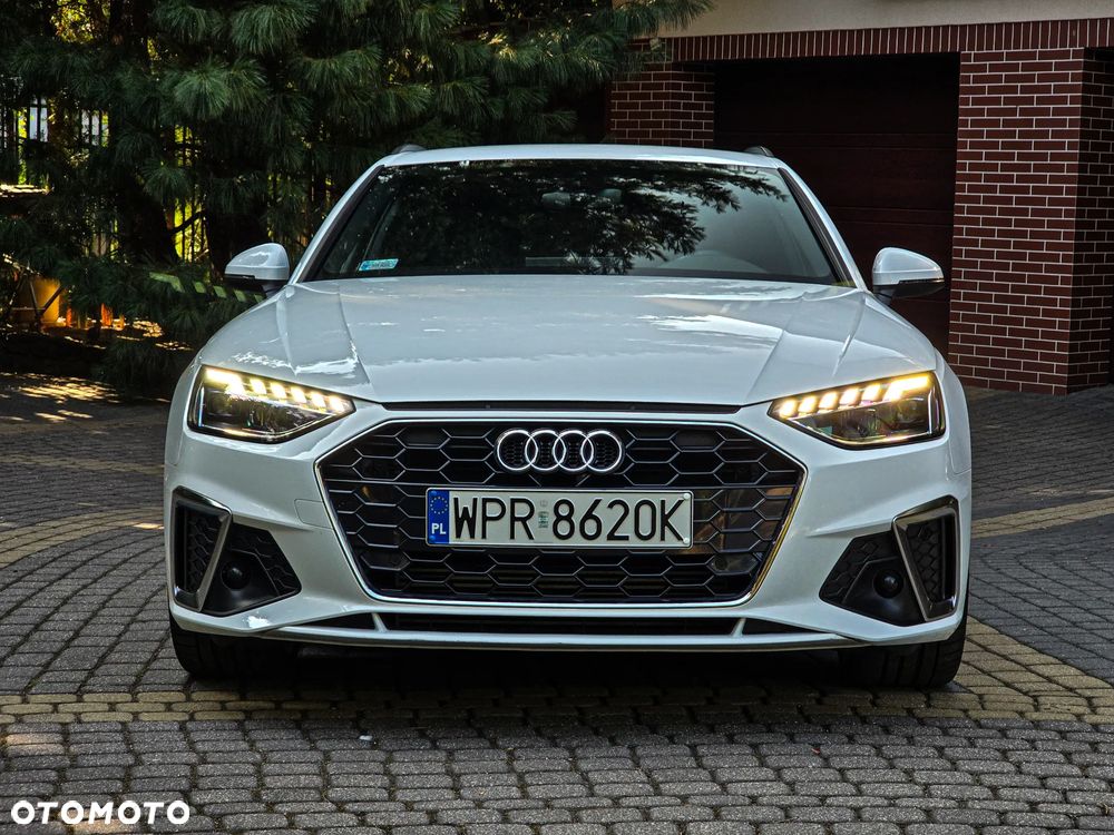 Audi A4 Avant 35 TFSI mHEV S Line S tronic - 14