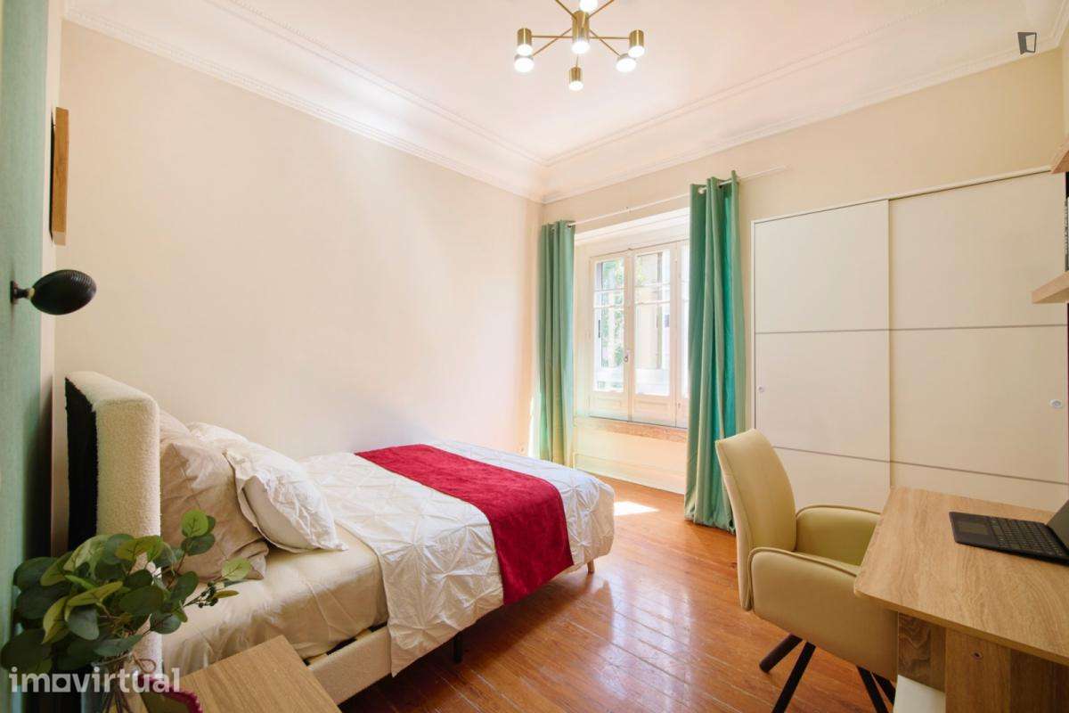 Quarto - localizado em Alameda Lisbon - Grande imagem: 3/34