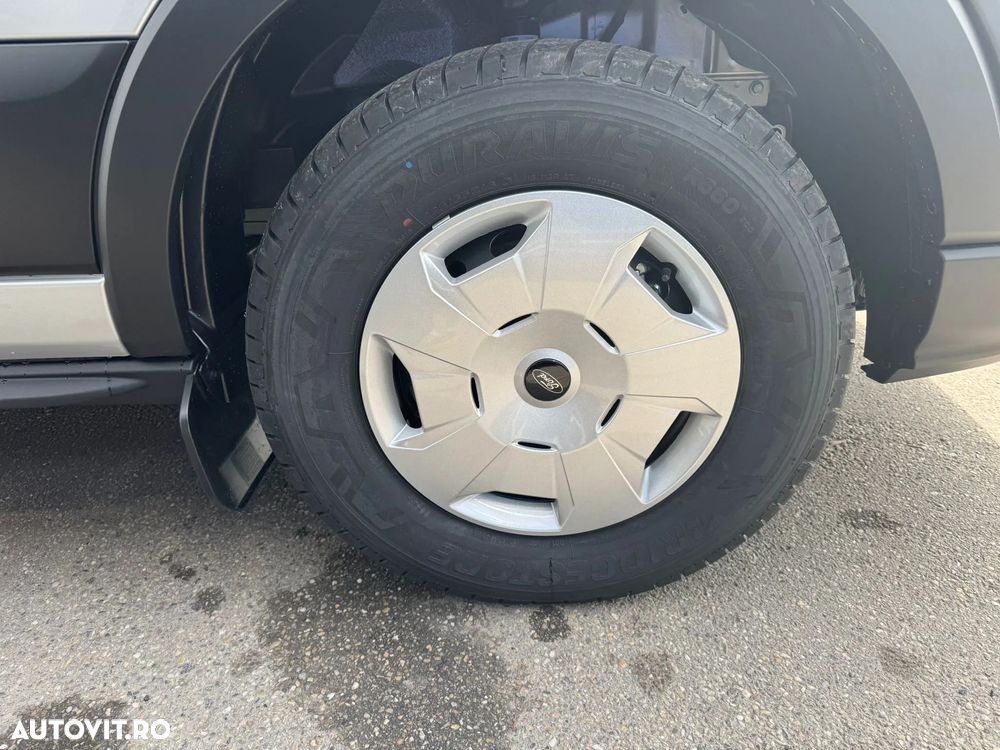 Ford TRANSIT VAN - 23