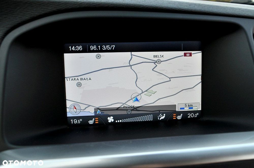 Volvo V60 D3 Momentum - 29