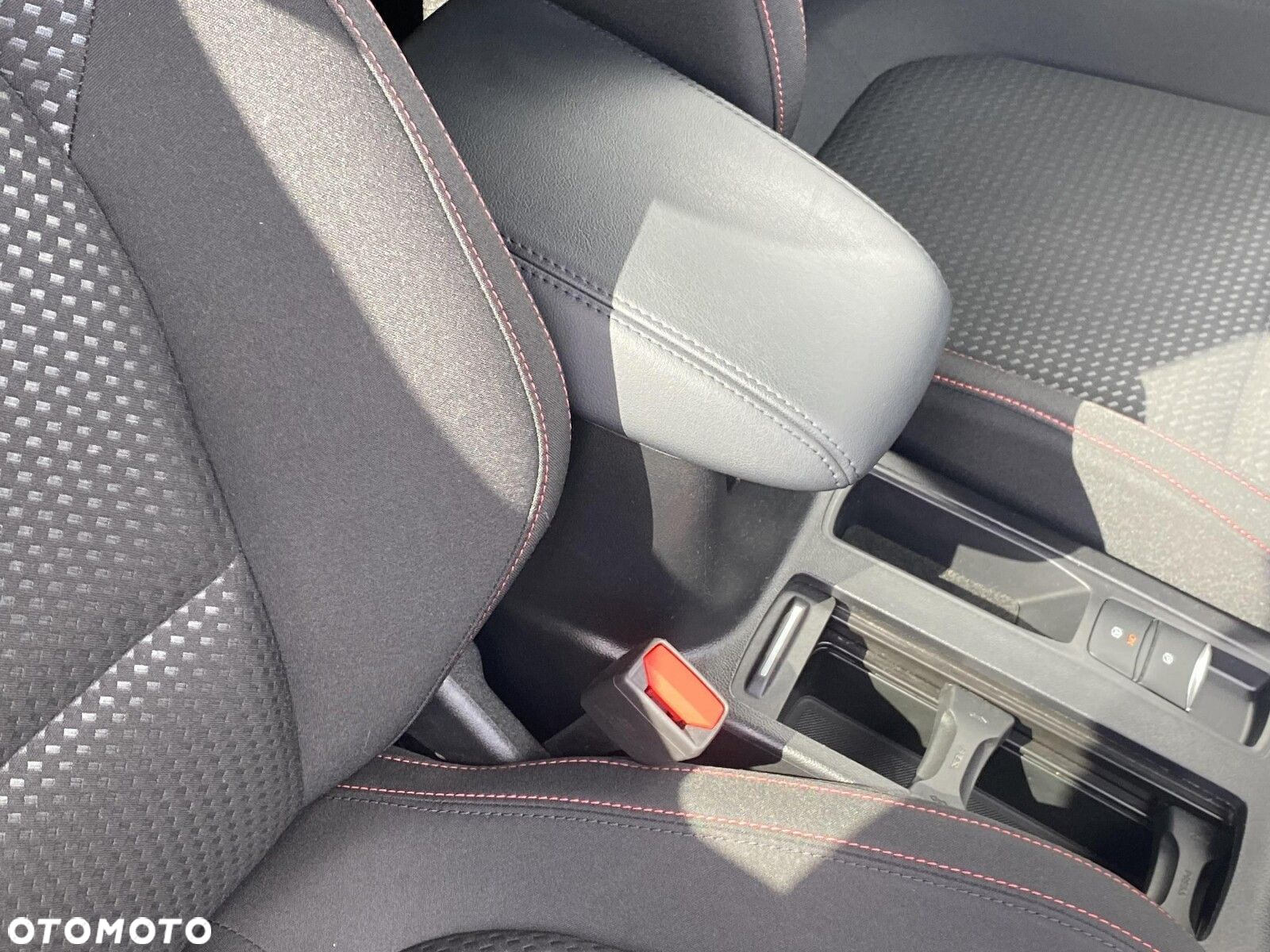 Ford Focus - 23