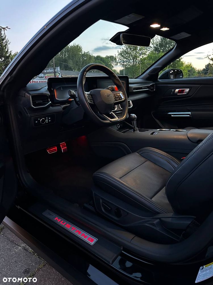 Ford Mustang 2.3 Eco Boost - 10