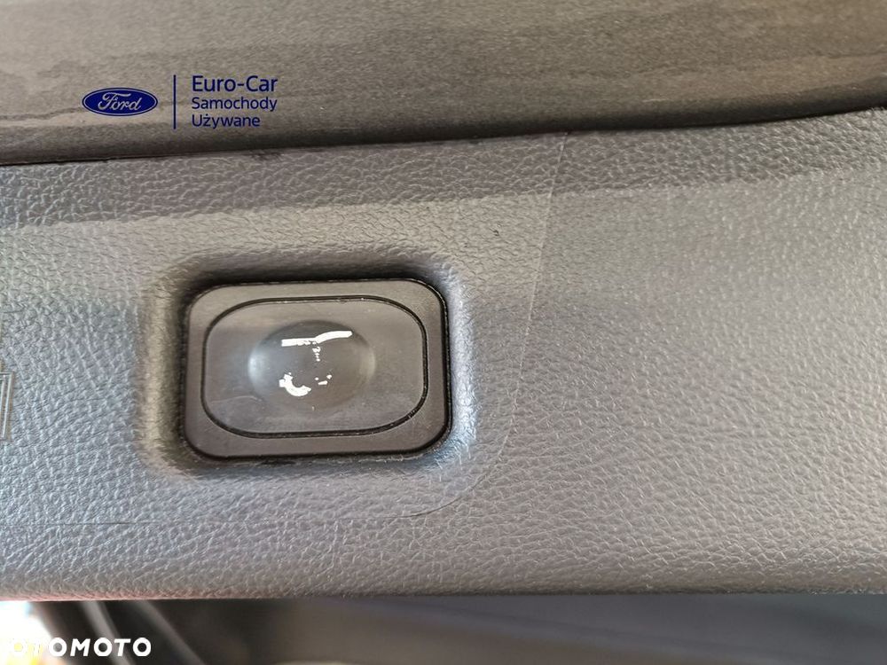 Ford S-Max 2.5 Duratec FHEV TITANIUM - 9