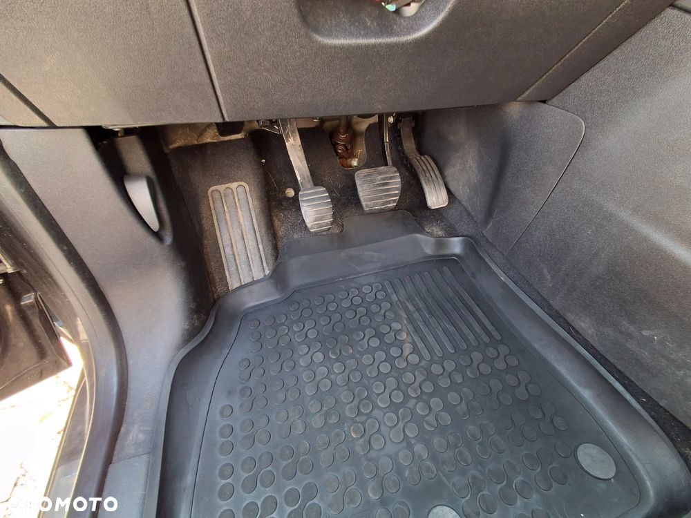Renault Scenic TCe 130 Dynamique - 5