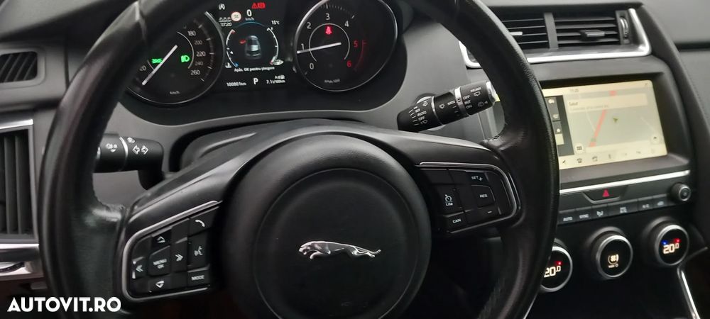 Jaguar E-Pace - 13