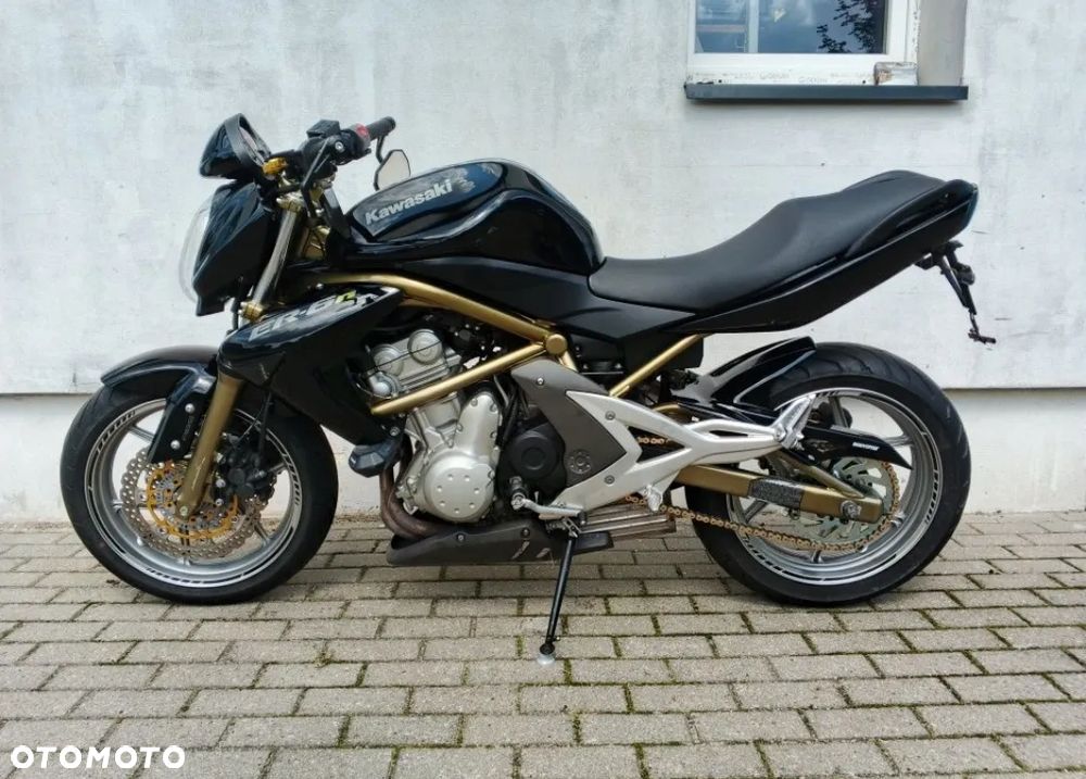 Kawasaki ER - 1