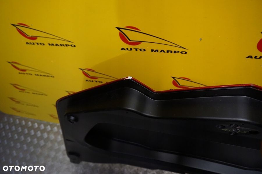 CHEVROLET CORVETTE C8 2020 - Maska Przód Pokrywa Klapa Włókno USA - 6