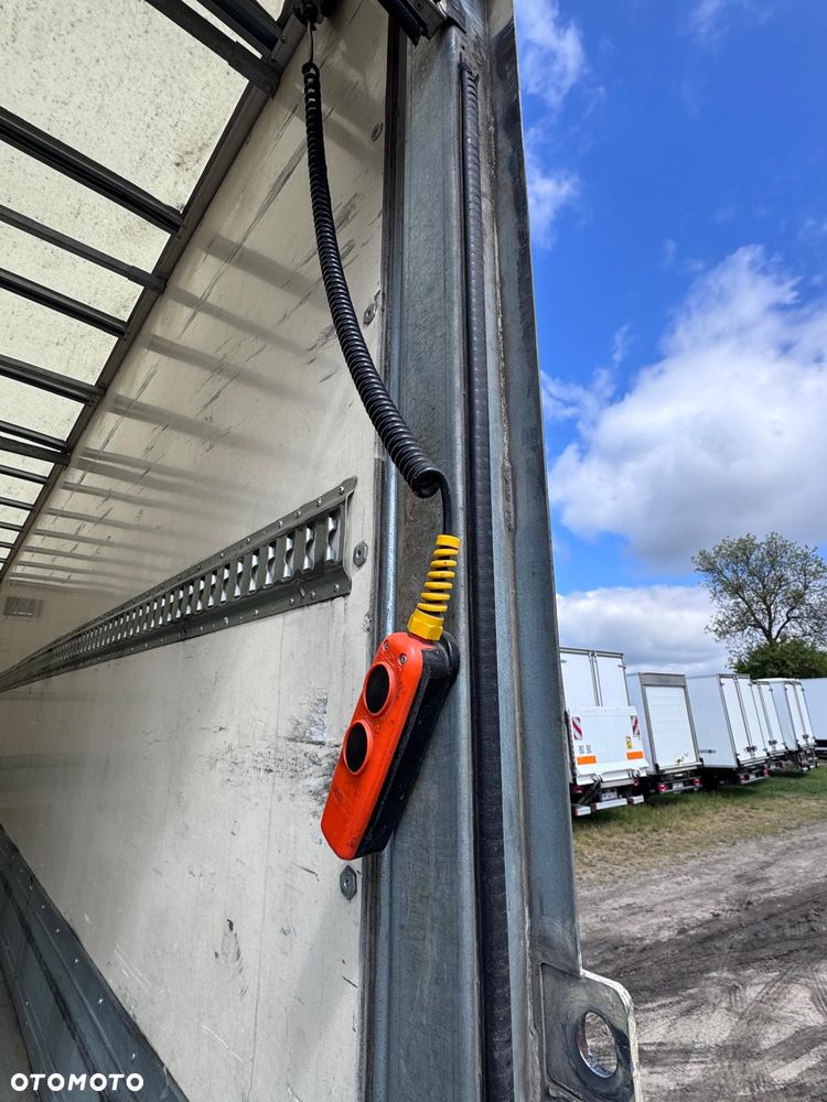 Iveco Daily 35C18 BE-Truck Hi-Matic (561) - 19