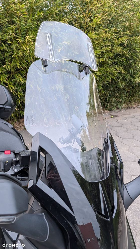 Honda NSS - 14