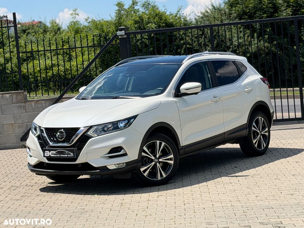 Nissan Qashqai 1.6 DCI ALL-MODE 4x4i N-Connecta - 3